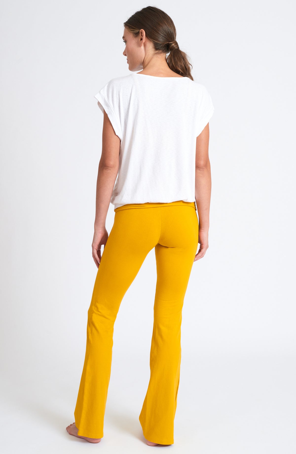 Ribbed Studio Coverup ~White