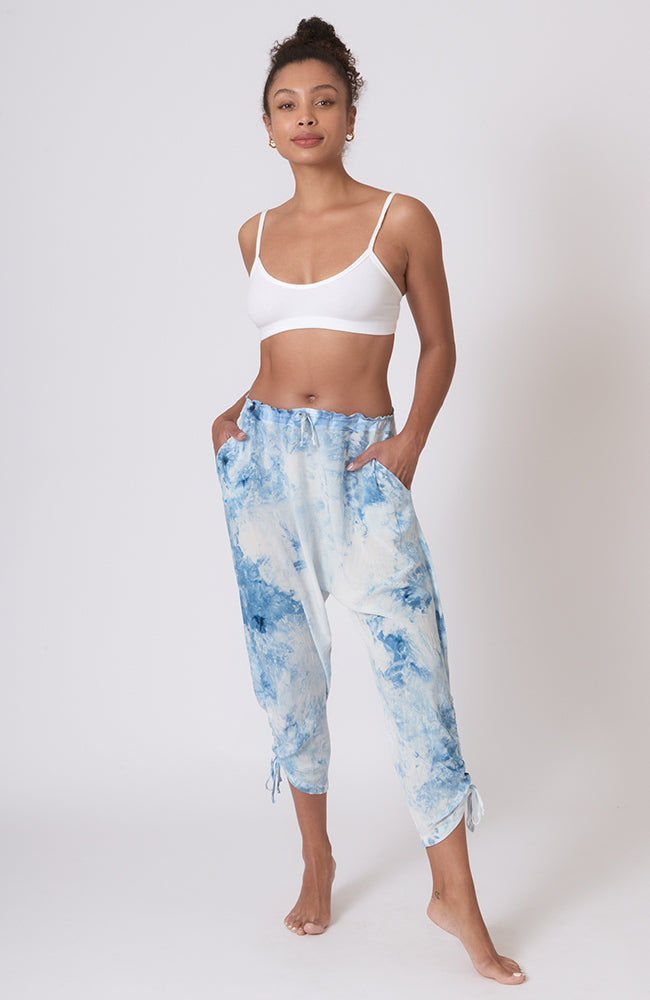 Harem Cool Capri ~ Wild Blue Yonder